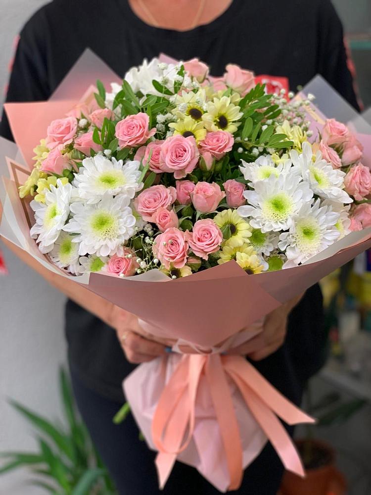 Букет цветов из: Розы и Хризантемы в Шеметово Сергиево-Посадского района