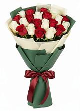 Букет Микс из красных и белых роз #REPLACE_PRED# Шеметово Сергиево-Посадского района