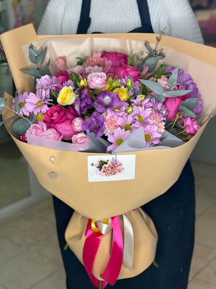 Букет цветов из: Хризантемы, Гвоздики и Альстромерии в Шеметово Сергиево-Посадского района