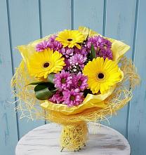 Букет цветов из:  Хризантемы и Герберы в Шеметово Сергиево-Посадского района