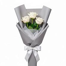 Букет 3 белые розы в Шеметово Сергиево-Посадского района