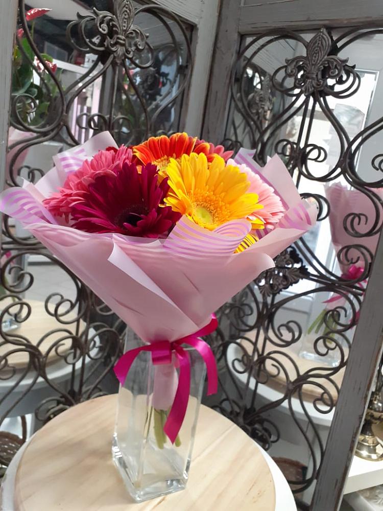 Букет цветов из: Герберы в Шеметово Сергиево-Посадского района