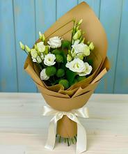 Букет цветов из:  Хризантемы и Лизиантусы #REPLACE_PRED# Шеметово Сергиево-Посадского района