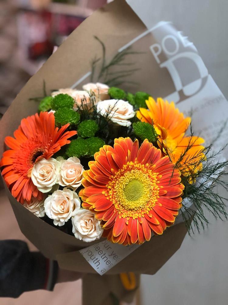 Букет цветов из: Герберы, Хризантемы и Розы в Шеметово Сергиево-Посадского района