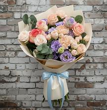 Букет цветов из:  Розы, Лизиантусы и Гвоздики в Шеметово Сергиево-Посадского района