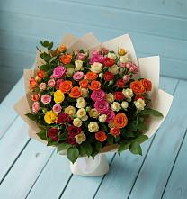 Букет Микс из разноцветных кустовых роз в Шеметово Сергиево-Посадского района